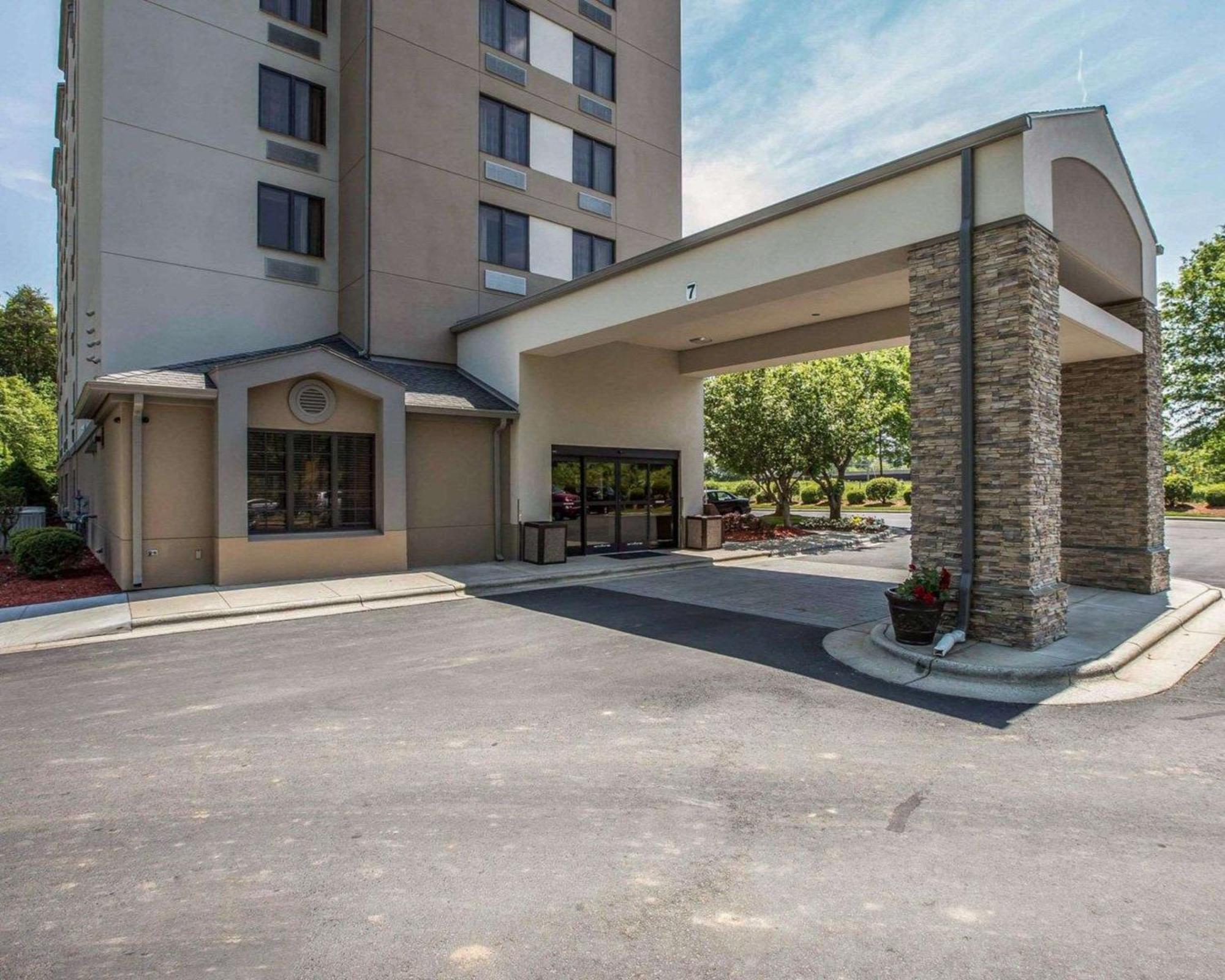 Sleep Inn Greensboro Airport Экстерьер фото