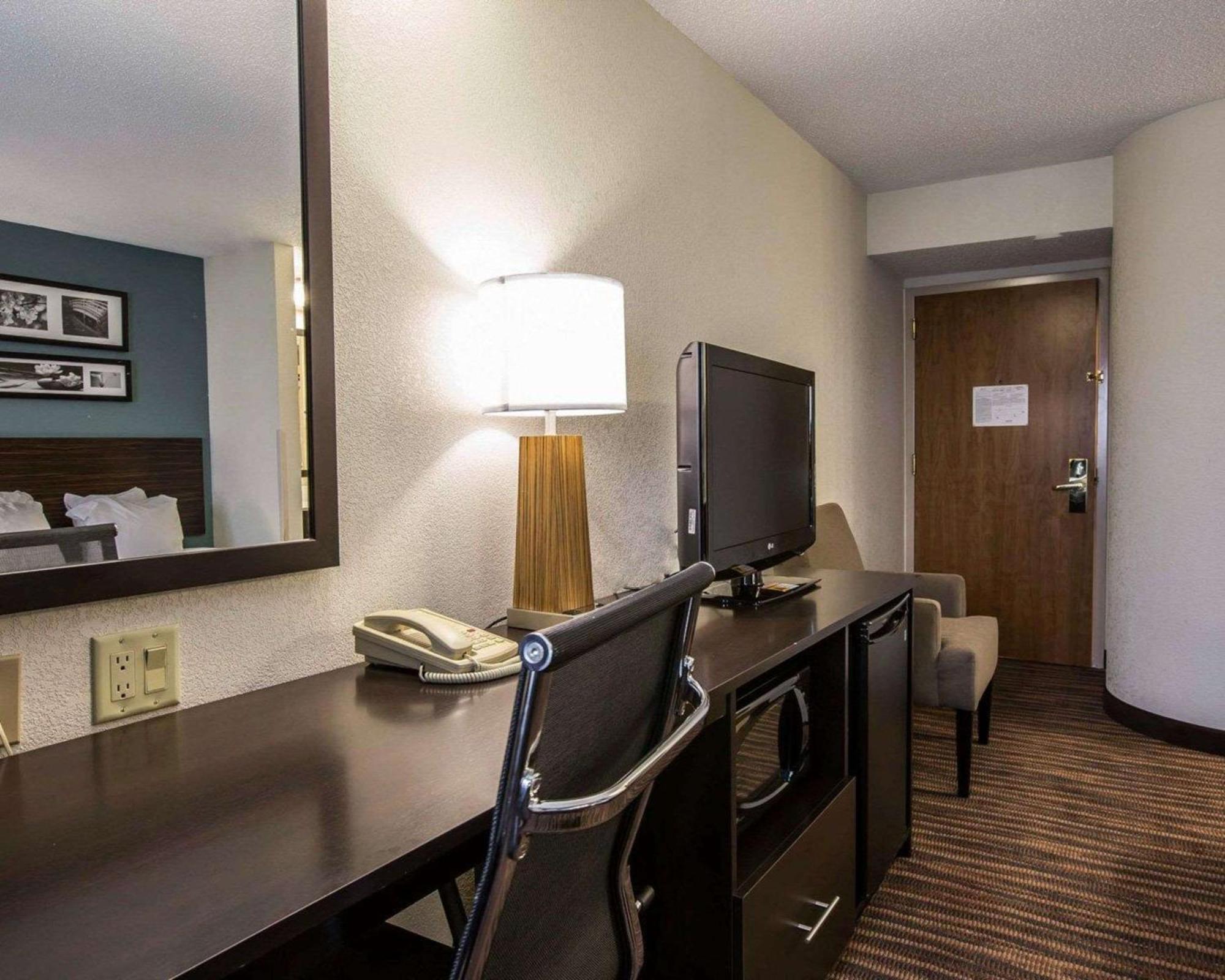 Sleep Inn Greensboro Airport Экстерьер фото
