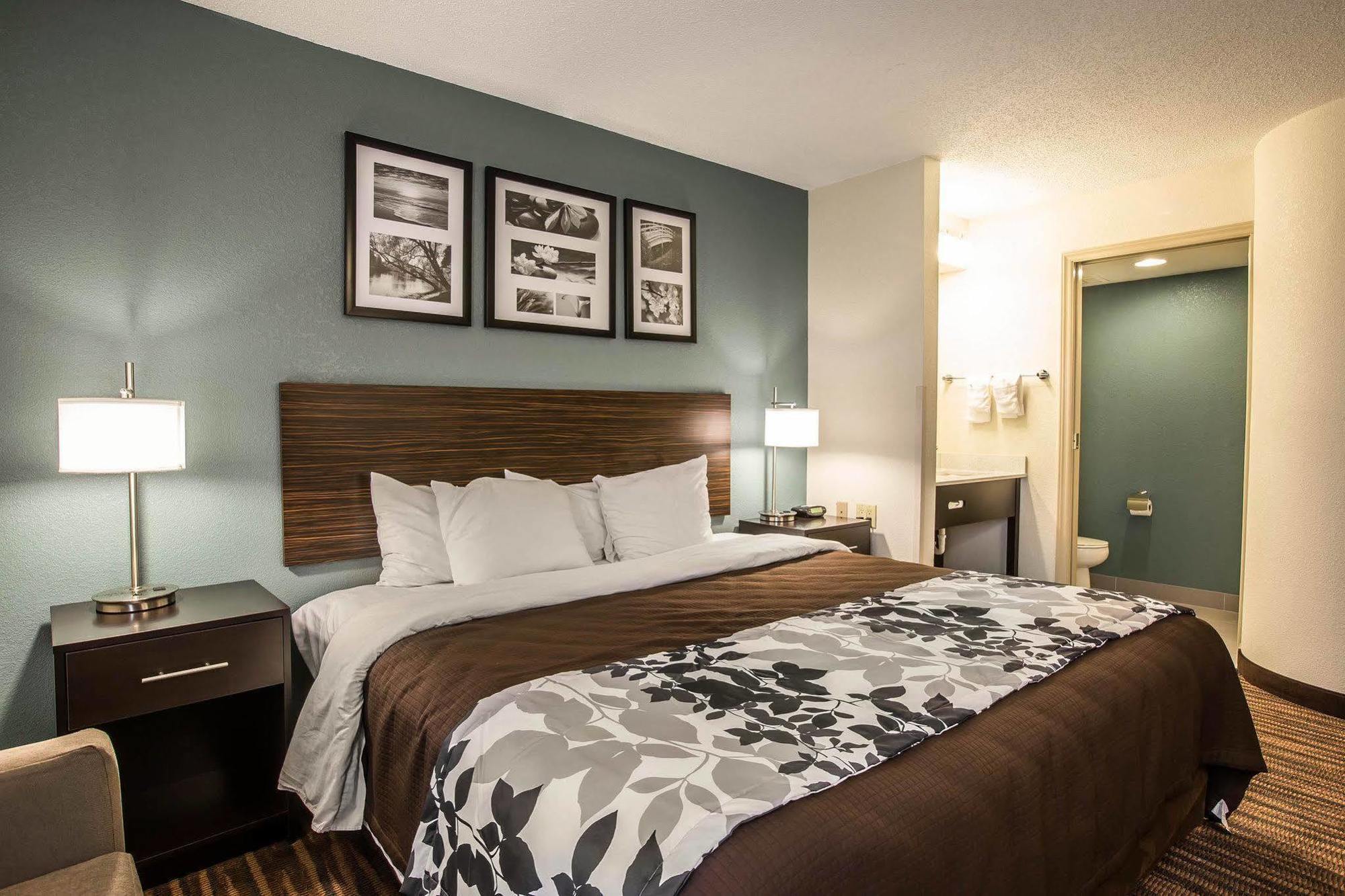 Sleep Inn Greensboro Airport Экстерьер фото